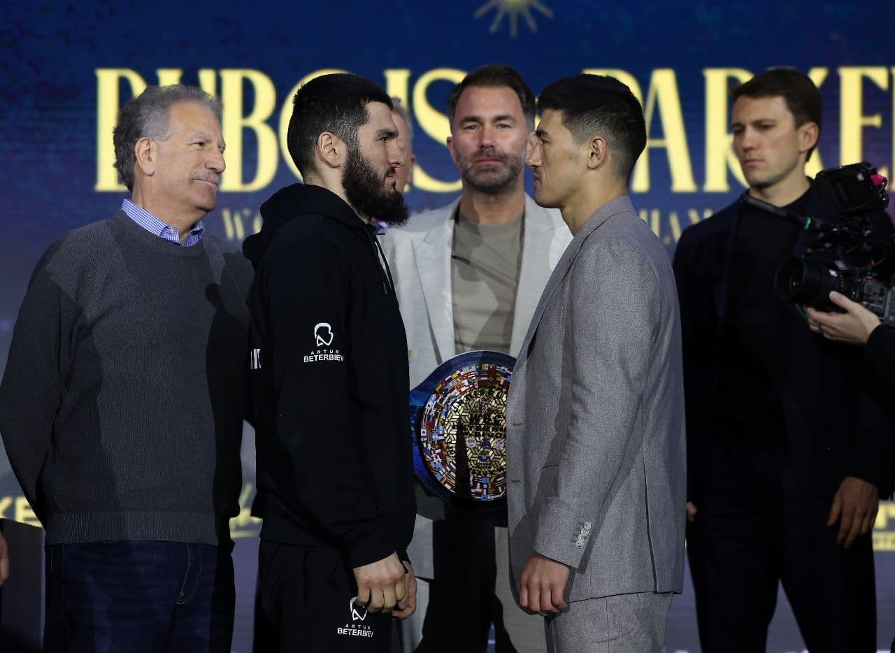beterbiev_bivol_3_ddfbb359b8.jpg