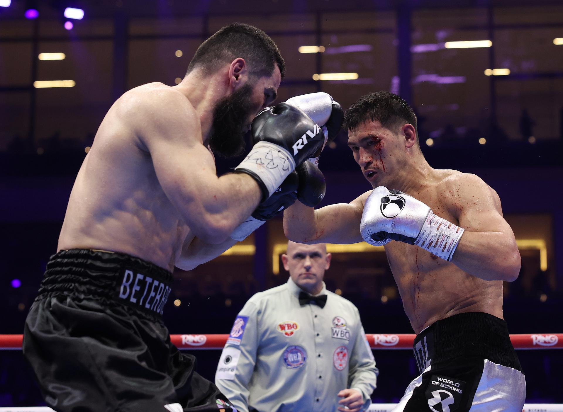 Artur Beterbiev Dmitry Bivol 2 rematch 4.jpeg Artur Beterbiev Dmitry Bivol 2 rematch 4.jpeg