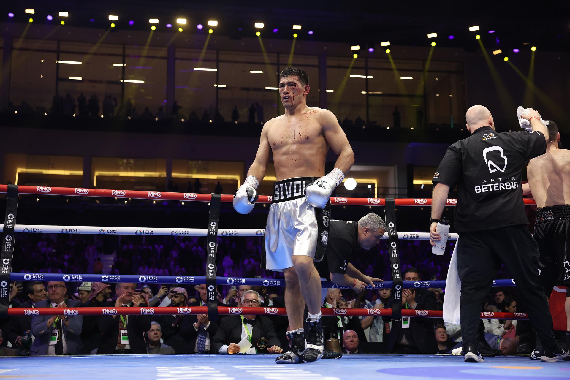 Artur Beterbiev Dmitry Bivol 2 rematch 5 (1).jpeg