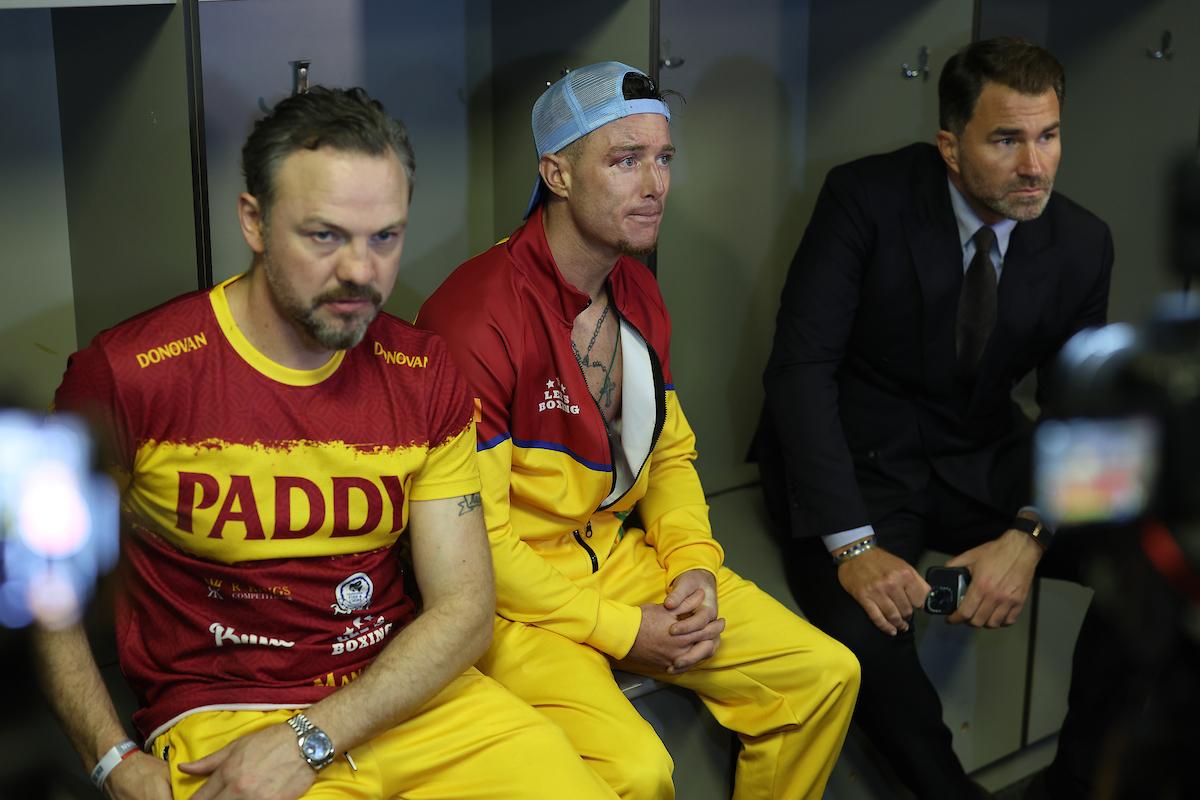 Lee and Donovan dressing room.jpeg