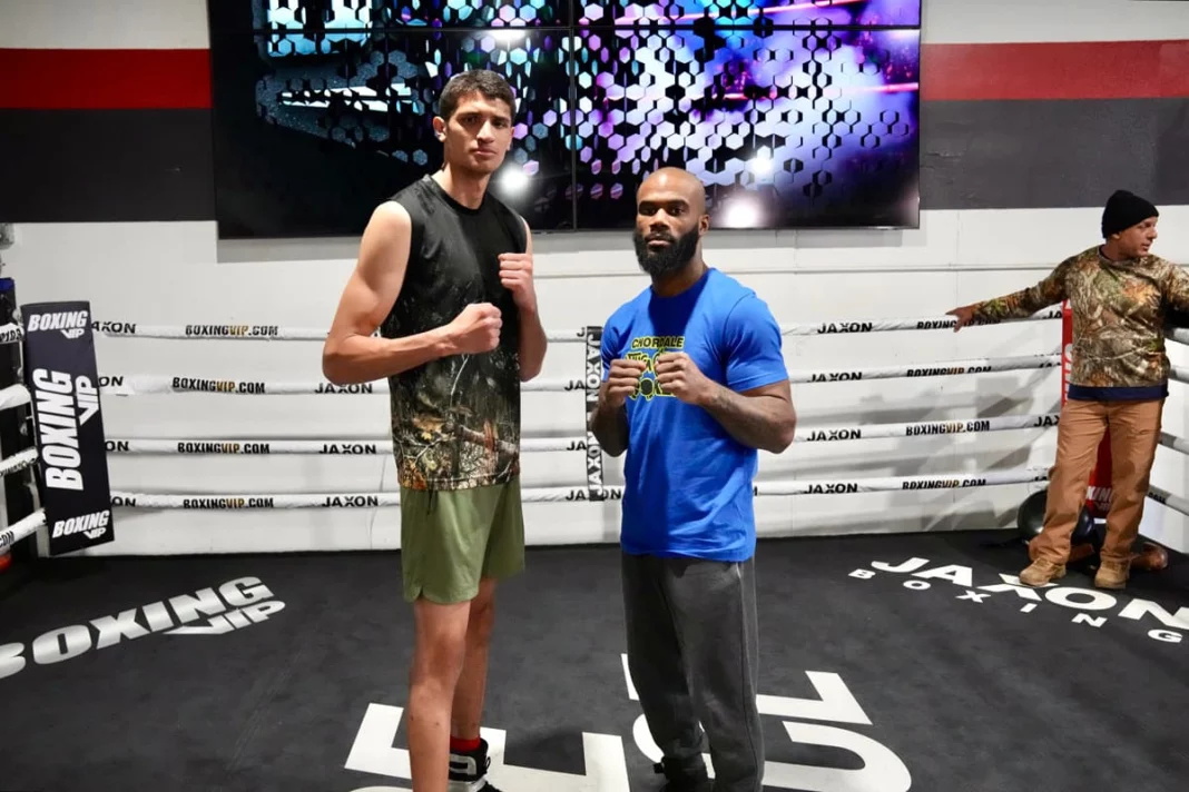 sebastian-fundora-vs-chordale-booker-media-workout-1068x712.jpg_ͼ.jpg