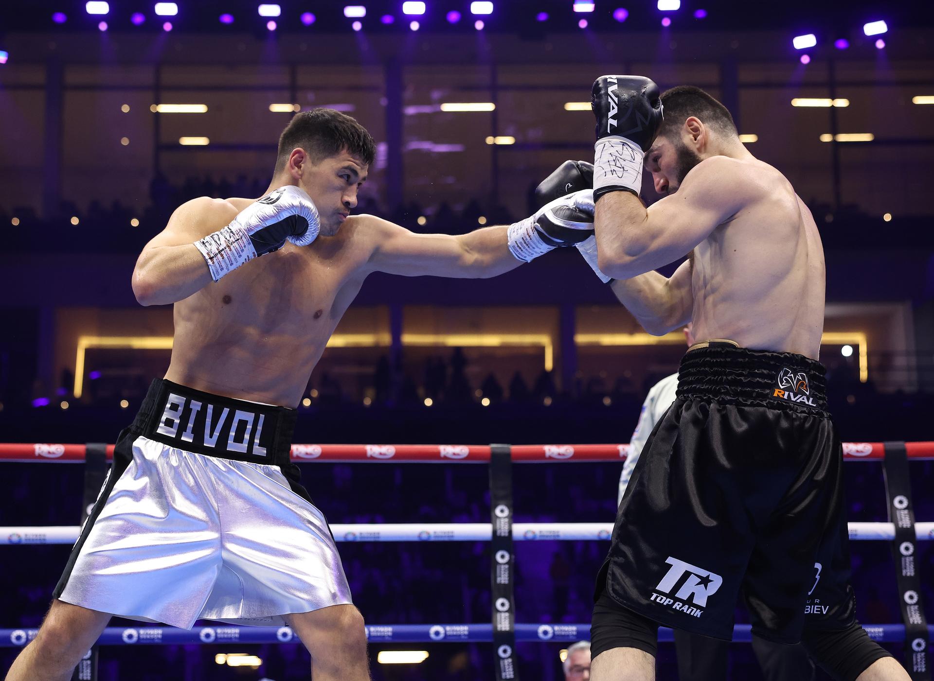 Artur Beterbiev Dmitry Bivol 2 rematch 1.jpeg