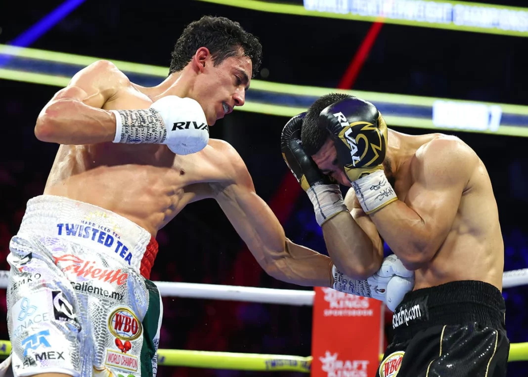 rafael-espinoza-vs-edward-vazquez-body-punch-1068x763.jpg_ͼ.jpg
