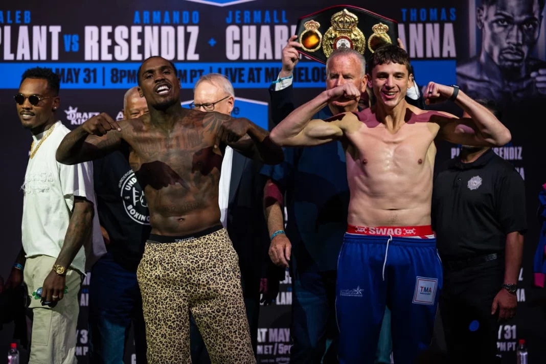 jermall-charlo-vs-thomas-**nna-weigh-in-1068x712.jpg_ͼ.jpg