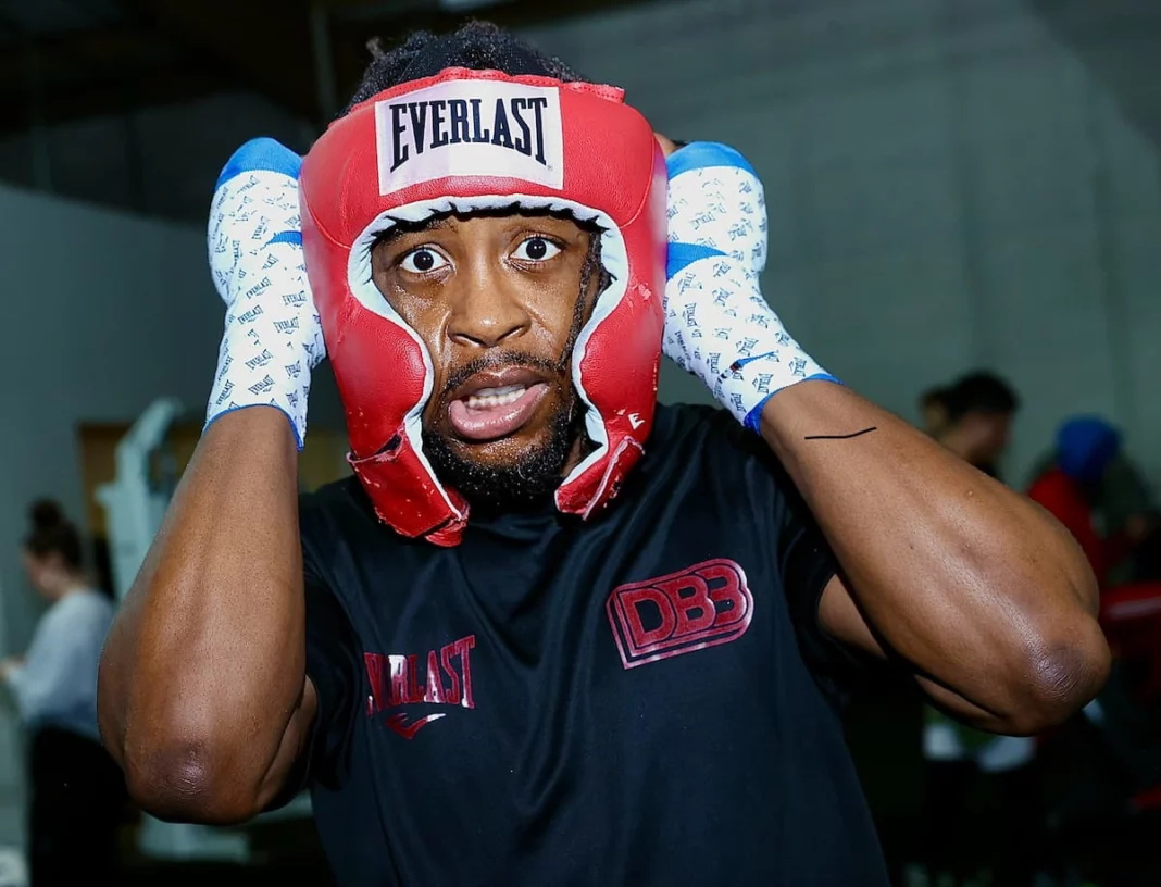 keyshawn-davis-head-gear-1068x816.jpg_ͼ.jpg