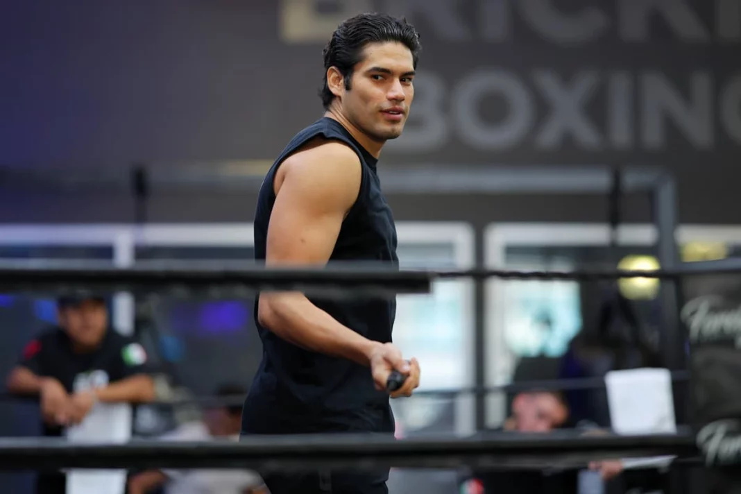gilberto-ramirez-jump-rope-1068x712.jpg_ͼ.jpg