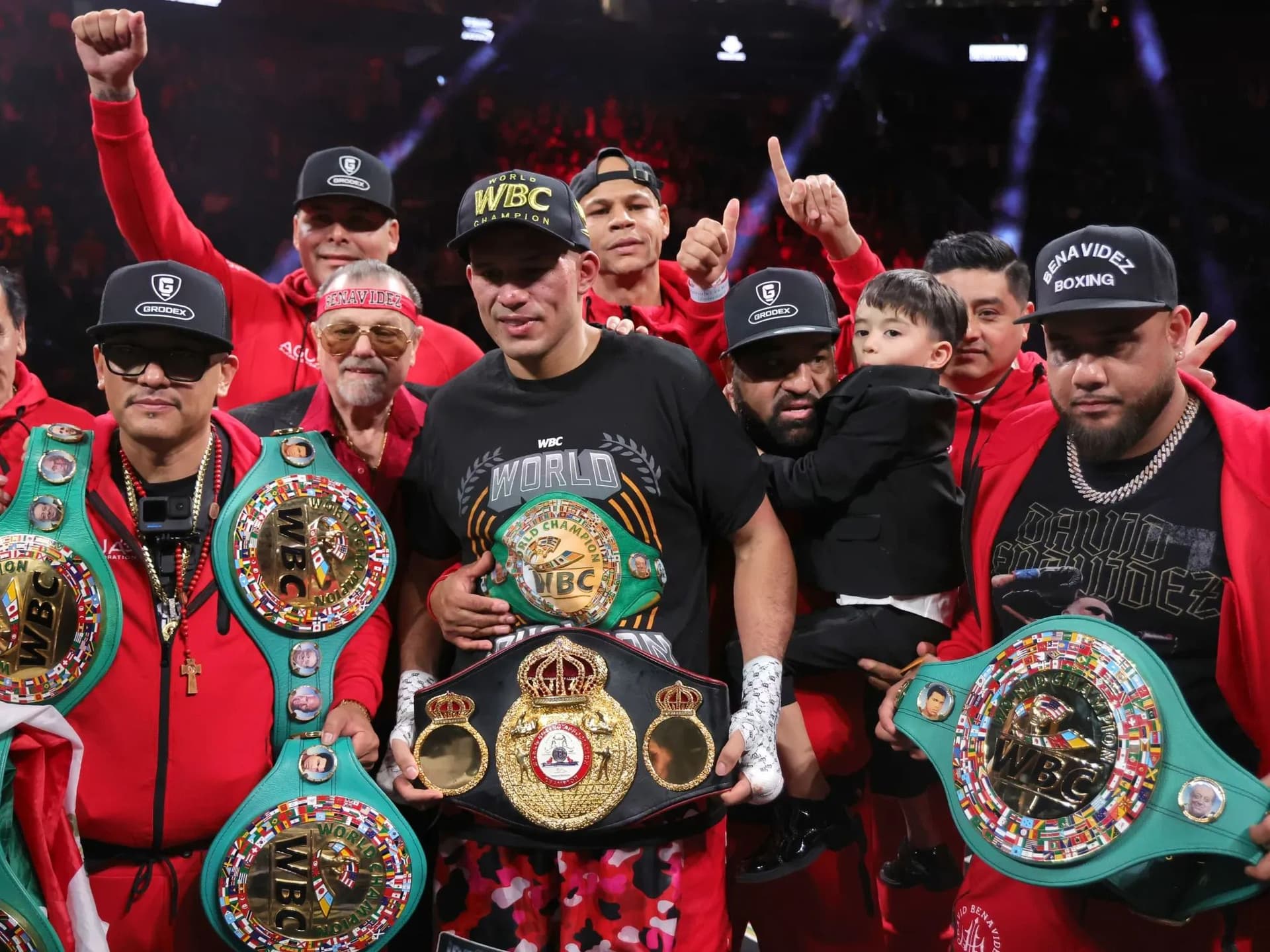 Benavidez_WBC_f0c2f2180b.jpg
