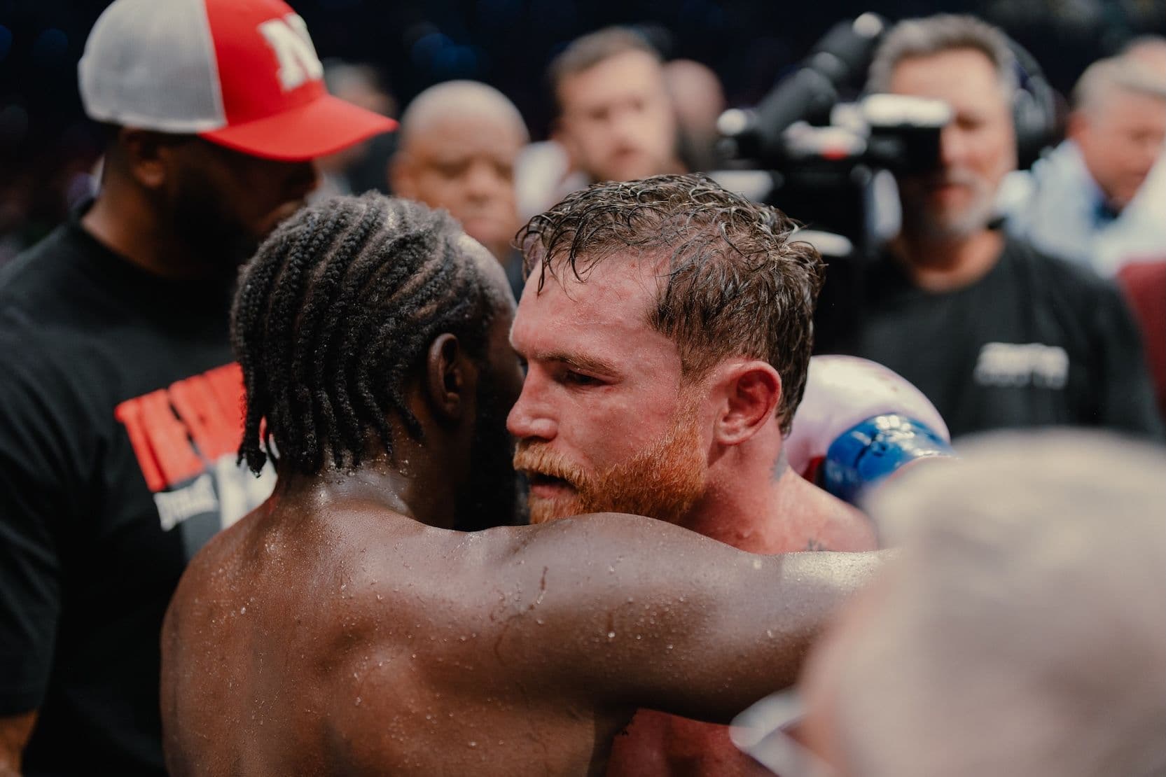 Canelo_Alvarez_Terence_Crawford_082e6a7292.jpg