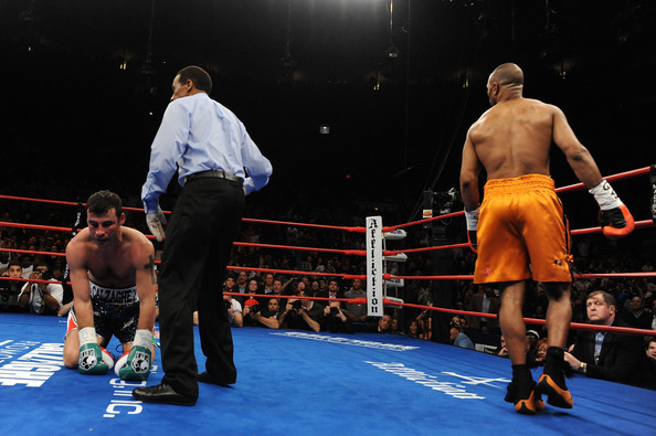 Joe+Calzaghe+v+Roy+Jones+Jr+uAmTelsE6pal.jpg