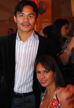manny_jinkee_071011_250w.jpg