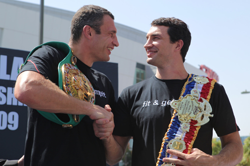 KlitschkoArreola25.jpg