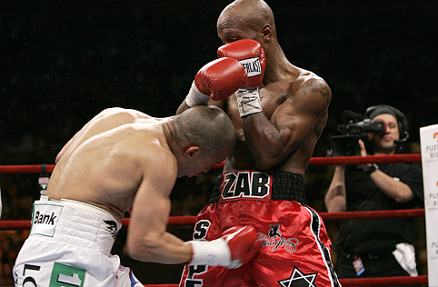 action_03_482x316.jpg