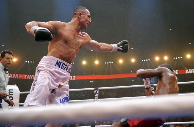 1592d5a4f3db537a2311a71584241602-getty-box-supermiddleweight-ger-usa-abraham-taylor.jpg