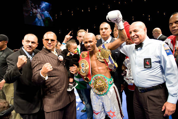 cozzone_judahVShhernandez0109.jpg