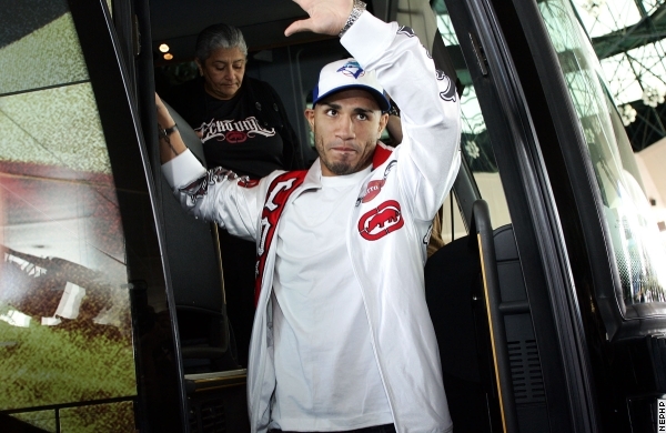 Cotto_arrival_91110_001a.jpg