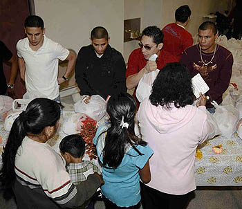 GBPThanksgiving_Hoganphotos-7.jpg