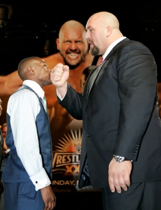 rtr1ys9s1mayweather.jpg