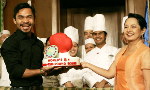 Manny-Pacquiao-Gloria-Mac-001(2).jpg