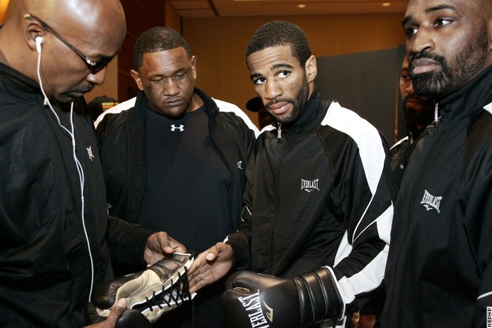 Bradley_Peterson_weighin_91211_005a.jpg