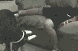 1b9f83285a2e66cf98250aeb.gif
