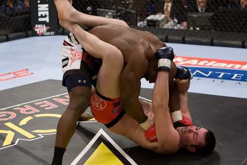 101_Wes_Sims_vs_Bobby_Lashley.jpg