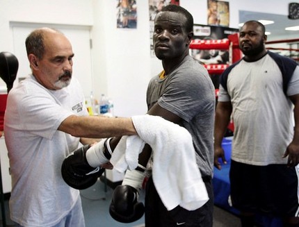 joshua_clottey_feb_24_chris_farina_top_rank_3.jpg