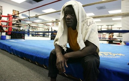 joshua_clottey_feb_24_chris_farina_top_rank_4.jpg