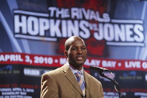 Hopkins_Jones_Boxin_464186b.jpg