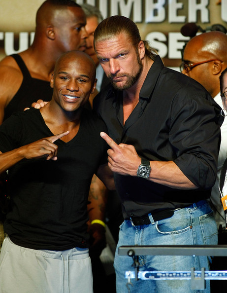 Mayweather Jr v Marquez Weigh L84GhI17OELl.jpg