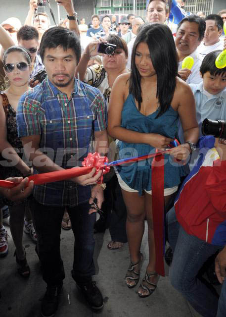 061110_SL_Pacquiao22.jpg