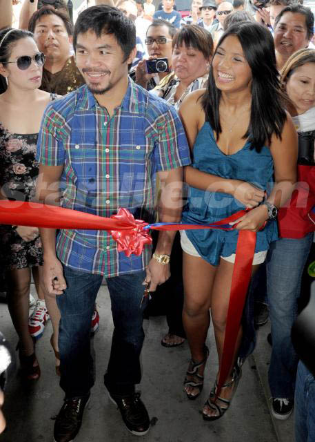 061110_SL_Pacquiao15.jpg
